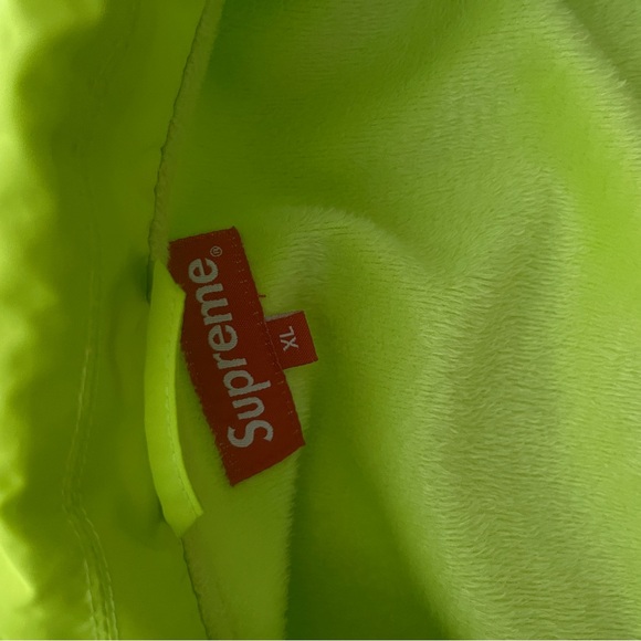 Supreme Arabic Script Jacket - Picture 2 of 5